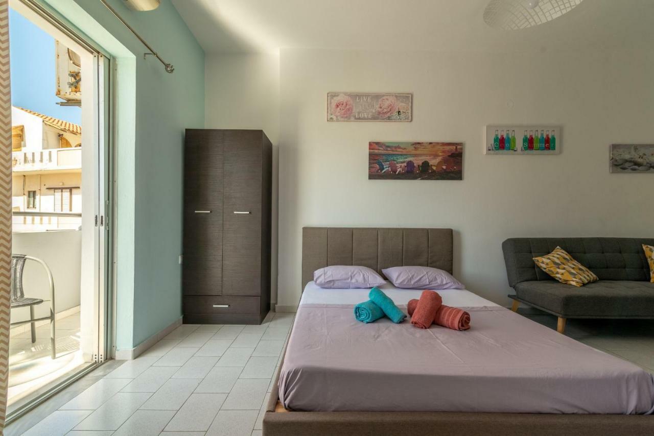 3Rd Floor Apartment Next To The Beachfront Heraclión Exterior foto